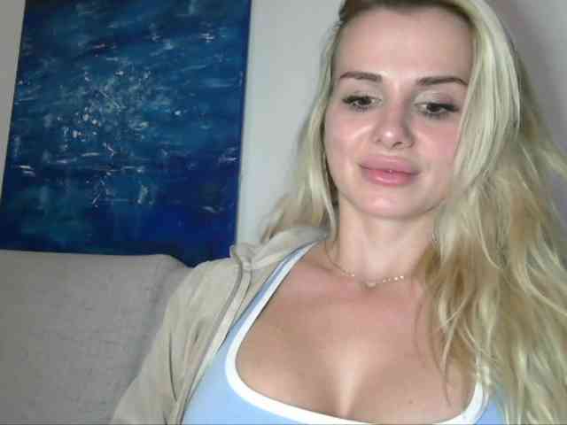 CorneliaSweet webcam