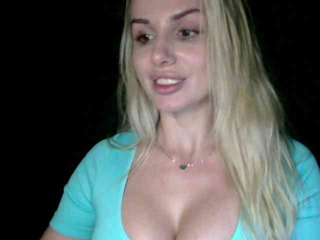 CorneliaSweet webcam