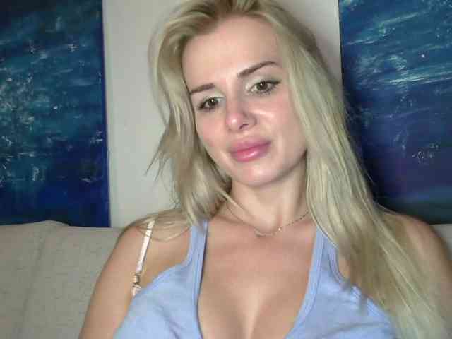 CorneliaSweet webcam