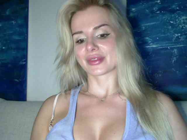 CorneliaSweet webcam