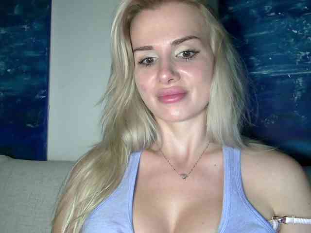 CorneliaSweet webcam