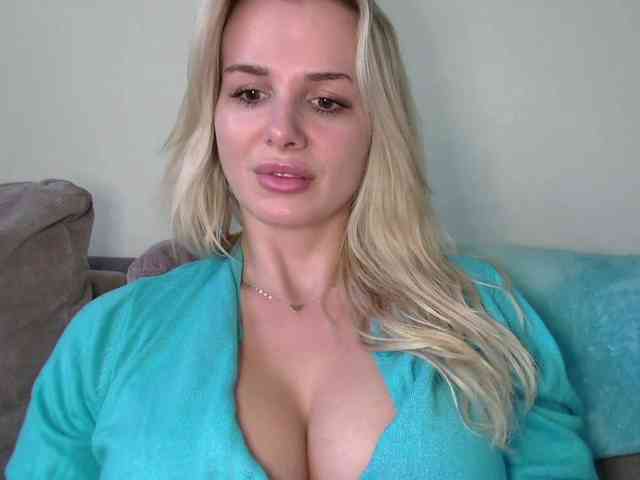 CorneliaSweet webcam