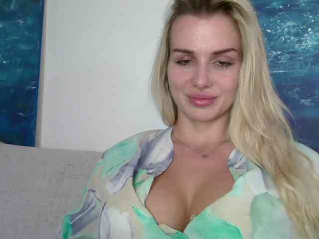 CorneliaSweet webcam