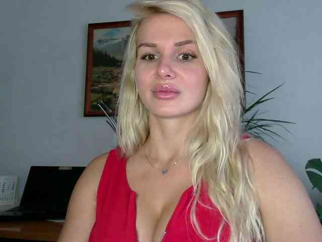 CorneliaSweet webcam