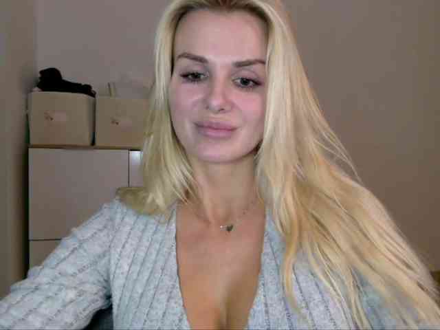 CorneliaSweet webcam