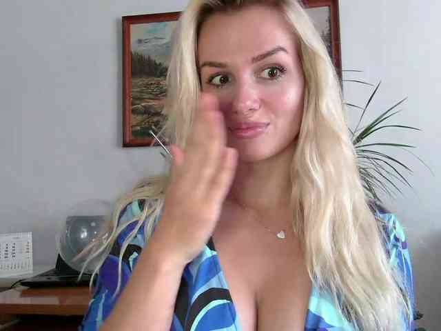 CorneliaSweet webcam