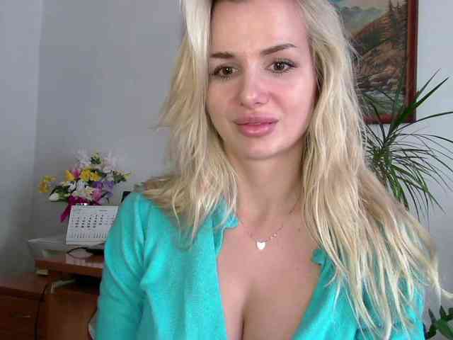 CorneliaSweet webcam