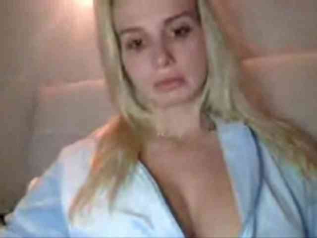 CorneliaSweet webcam