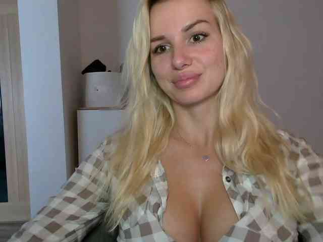 CorneliaSweet webcam