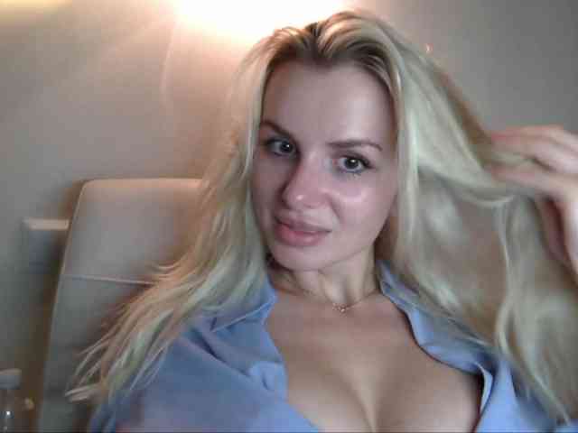 CorneliaSweet webcam