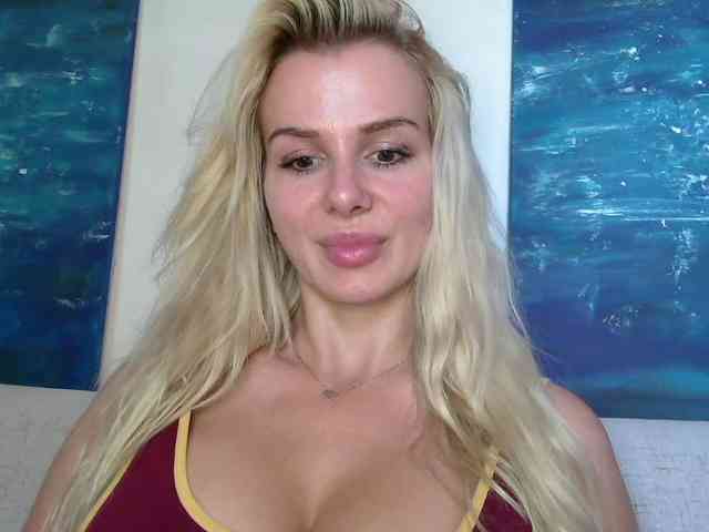 CorneliaSweet webcam