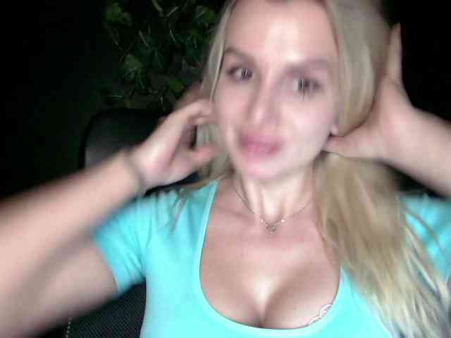 CorneliaSweet webcam