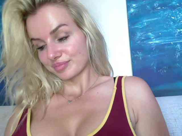 CorneliaSweet webcam