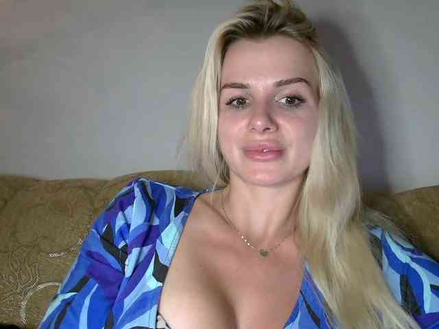 CorneliaSweet webcam