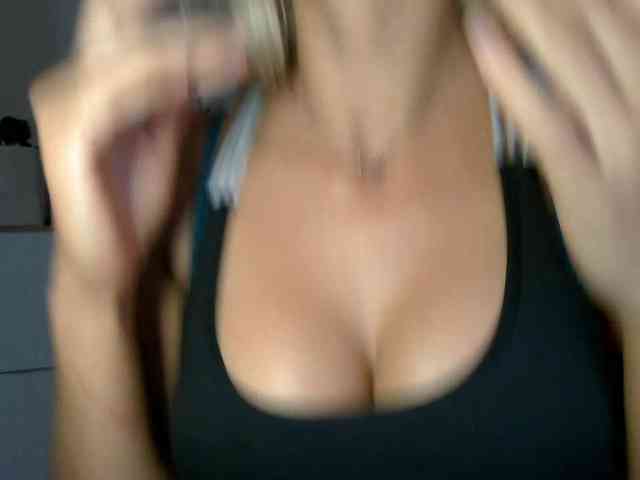 CorneliaSweet webcam