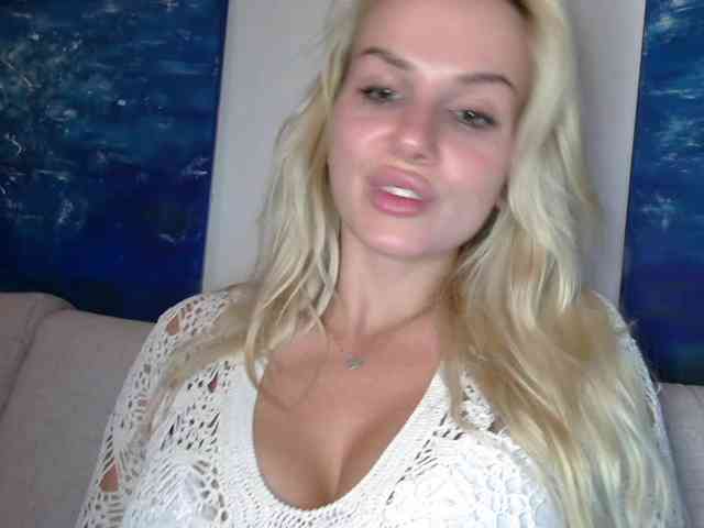 CorneliaSweet webcam