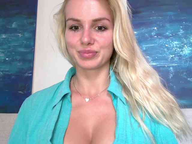 CorneliaSweet webcam