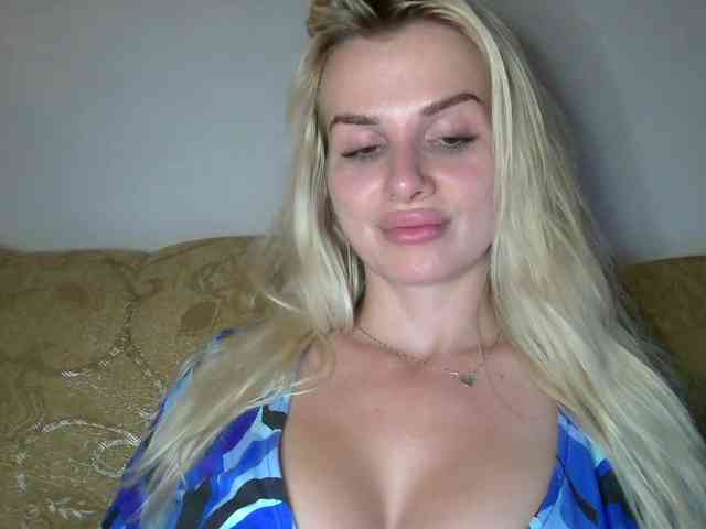 CorneliaSweet webcam