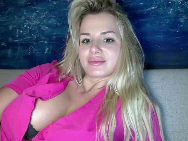 CorneliaSweet webcam
