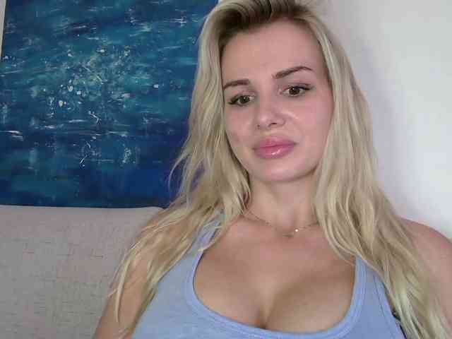 CorneliaSweet webcam