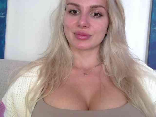 CorneliaSweet webcam