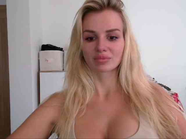 CorneliaSweet webcam