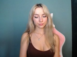 LuciaGlow Porn Show