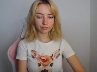 LuciaGlow Porn Show