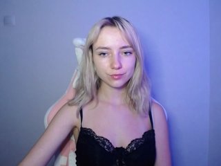 LuciaGlow Porn Show