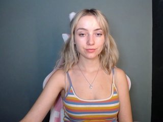LuciaGlow Porn Show