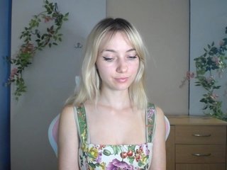 LuciaGlow Porn Show