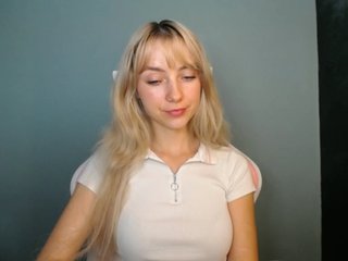 LuciaGlow Porn Show