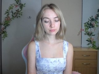 LuciaGlow Porn Show