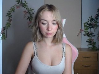 LuciaGlow Porn Show