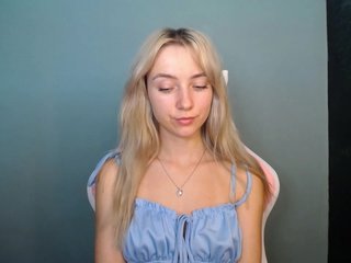 LuciaGlow Porn Show