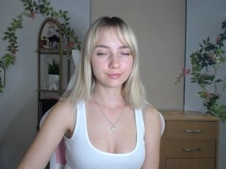 LuciaGlow Porn Show