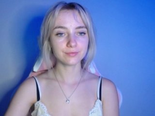 LuciaGlow Porn Show