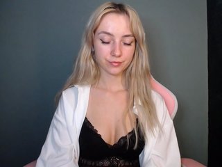 LuciaGlow Porn Show