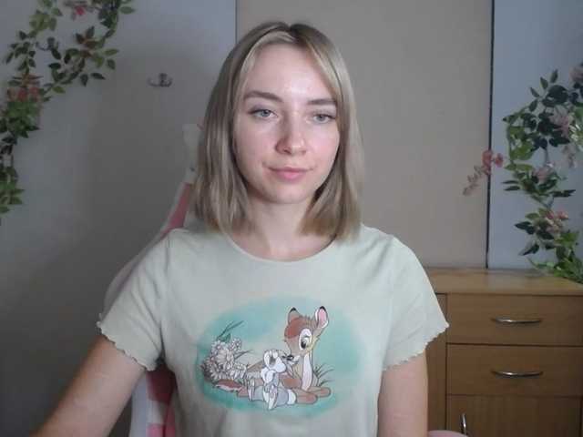 LuciaGlow live cam on BongaCams