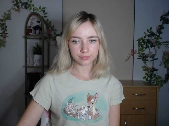 LuciaGlow live cam on BongaCams