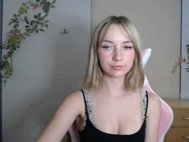 Luciaglow on Bongacams
