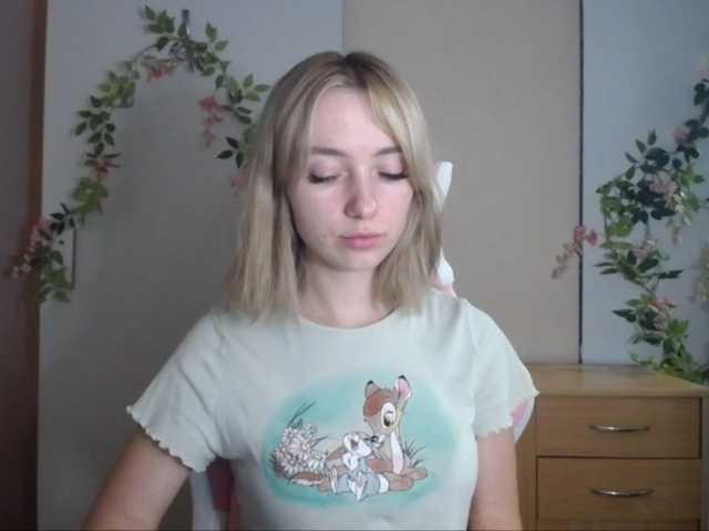 LuciaGlow live cam on BongaCams