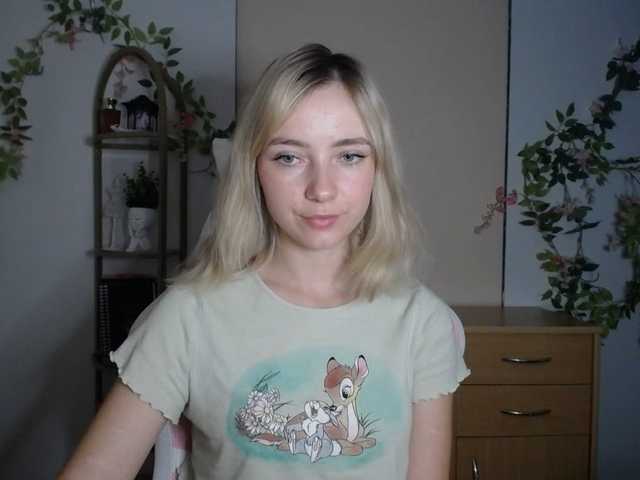 LuciaGlow live cam on BongaCams