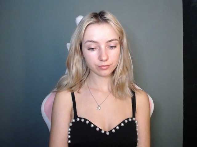 LuciaGlow live cam on BongaCams