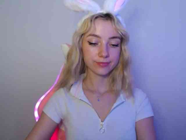 LuciaGlow LuciaGlow
