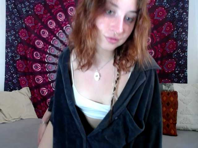 AdalynFlirt live cam on BongaCams