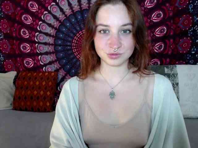 AdalynFlirt webcam