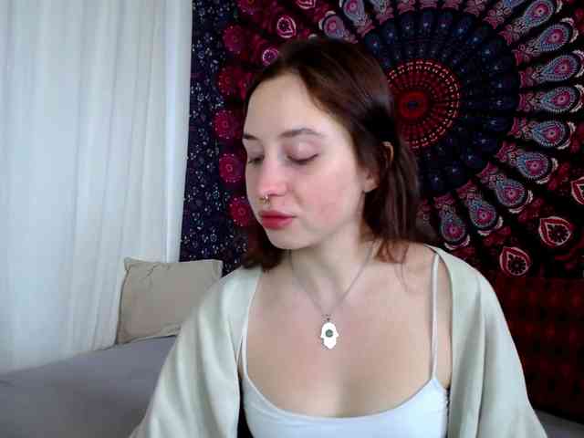 AdalynFlirt webcam