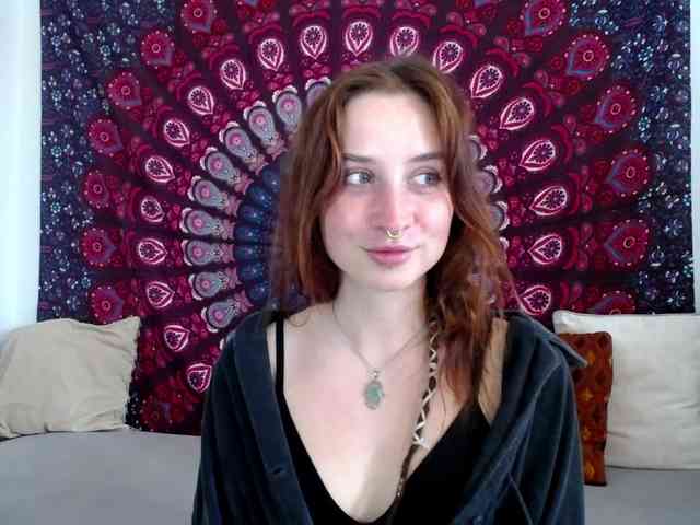 AdalynFlirt webcam