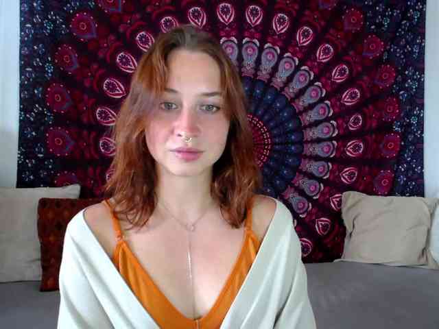 AdalynFlirt webcam